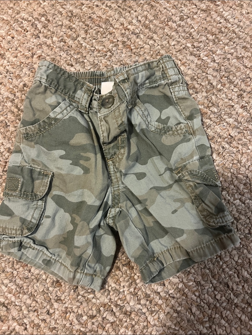 Old Navy Boys Camo Cargo Shorts - Green